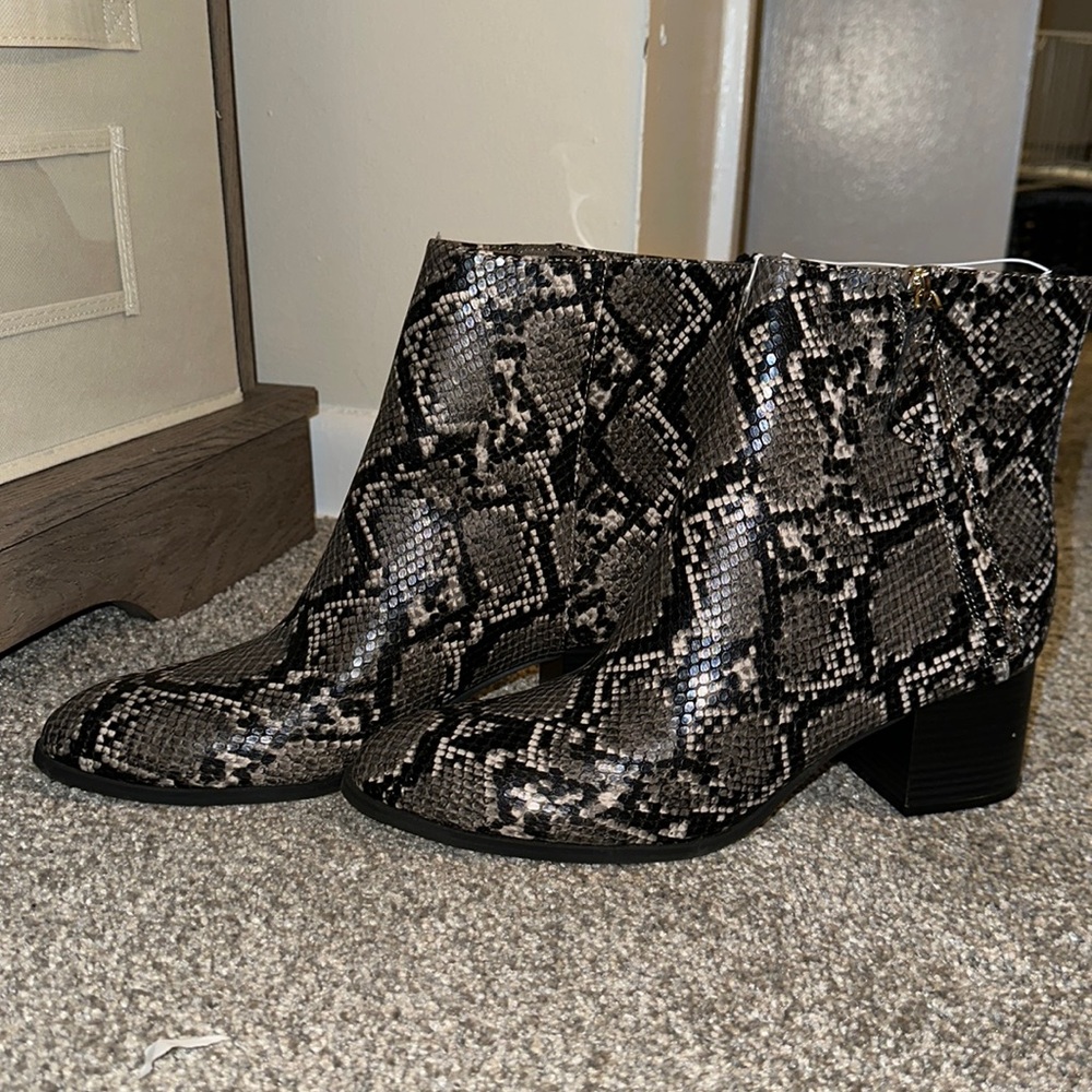 Old Navy Snakeskin Ankle Boots